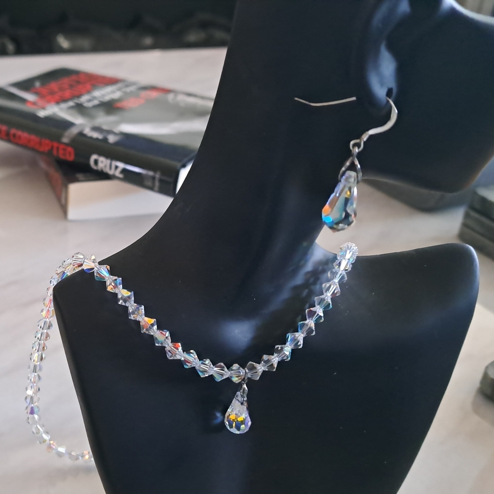 Clear Crystal Swarovski Necklace and Earring set